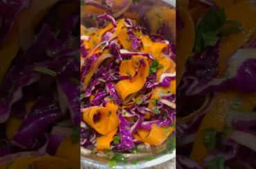 Red cabbage and carrot #salad #vegan #healthy #vegetarian #recipe #mealprep Healthy Dinner
