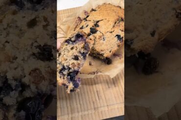 Simple Healthy banana blueberry bread No added Sugar no Butter No Gluten #bananabread #bananacake
