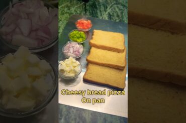 1-Min Bread  Pizza  #healthy #food #breadpizza #shorts #quickrecipe #recipe #fitnessbitessrb#music