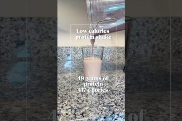 Low Calorie High Protein Chocolate Shake Recipe #protein #lowcalorie #recipe #healthy #proteinshake