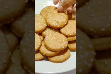 gehun ke atte ka healthy and tasty biscuits recipe #shorts#ytshorts#biscuit #nashta #recipe #food