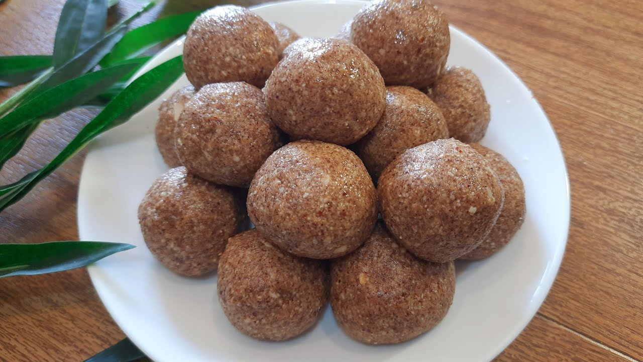 10 min High Protein, Calcium & Fiber Rich Ragi Laddu! Healthy sweet | Dryfruits laddoo recipe |Easy 10 min High Protein, Calcium & Fiber Rich Ragi Laddu! Healthy sweet | Dryfruits laddoo recipe |Easy