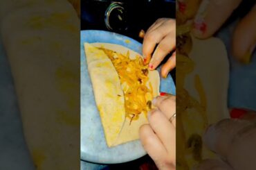 Low- Calorie Indian Breakfast Idea l Onion paratha recipe#shorts#trending#healthy#nutrition#nasta