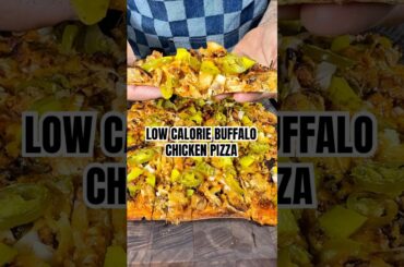 Healthy Buffalo Chicken Pizza! (475cals, 8g carbs, 50g protein) 2 servings!