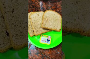 #breakfast #healthy #recipe #youtubeshorts #shortvideos #viral #eating #breadrecipe #enjoy #shorts
