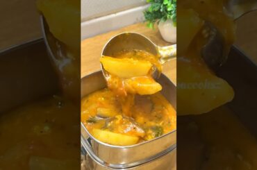 Lunch Recipe: Rice n katirikkai dal kulambu | omelette n fruit #shortsfeed #lunchbox #lunchideas