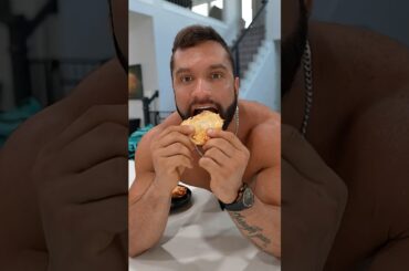 High protein pizza #madprotein #highproteinfoods