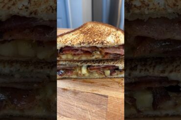 Elvis Ate This Sandwich Every Single Day!!