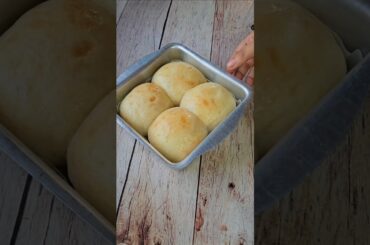 Pav Bread Recipe #viralvideo #pavbhaji #shortvideo #cookingvlog #streetcooking #bread #recipe