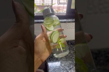 DETOX WATER | Day Routine #detox #detoxwater #healthy #morningroutine #shorts #healthyrecipes
