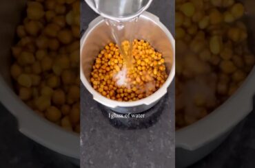 Healthy sanagalu snack recipe|| #chickpeas #bhagiskitchen #cooking #ytshorts #shorts #viralvideo