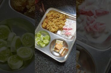 Healthy lunch box recipes for kids 11 #kidslunchbox #kidslunchboxrecipe #schooltiffinbox #lunchbox
