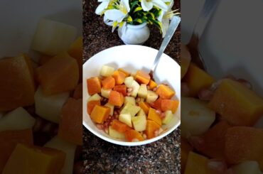 Acharya Manish Ji Healthy Fruit Chaat Recipe #shorts #acharyamanishji #ashortaday #health #food