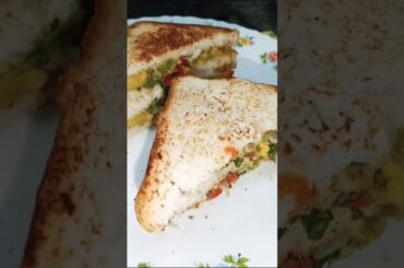 Avocado sandwich #viral #explore  #explorepage #shorts #trending #trendingshorts #youtubeshorts