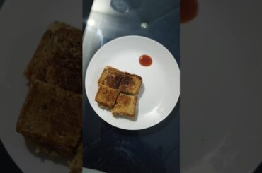 How to Make the Perfect Avocado Sandwich