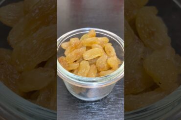 Raisins || Kishmish Benefits #food #remedy #recipe #trending #viralrecipe #healthybreakfast #shorts