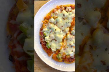 Healthy high Protein Pizza |Pizza recipe at home #shorts #shortsfeed #pizza #viral #trending #trend
