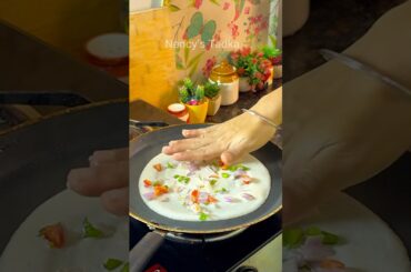 Onion Tomato Capsicum Uttapam #shortvideo #south #indian #breakfast #healthy #recipe #viralvideo