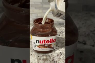 Have you ever tried this?? Nutella Food Hack