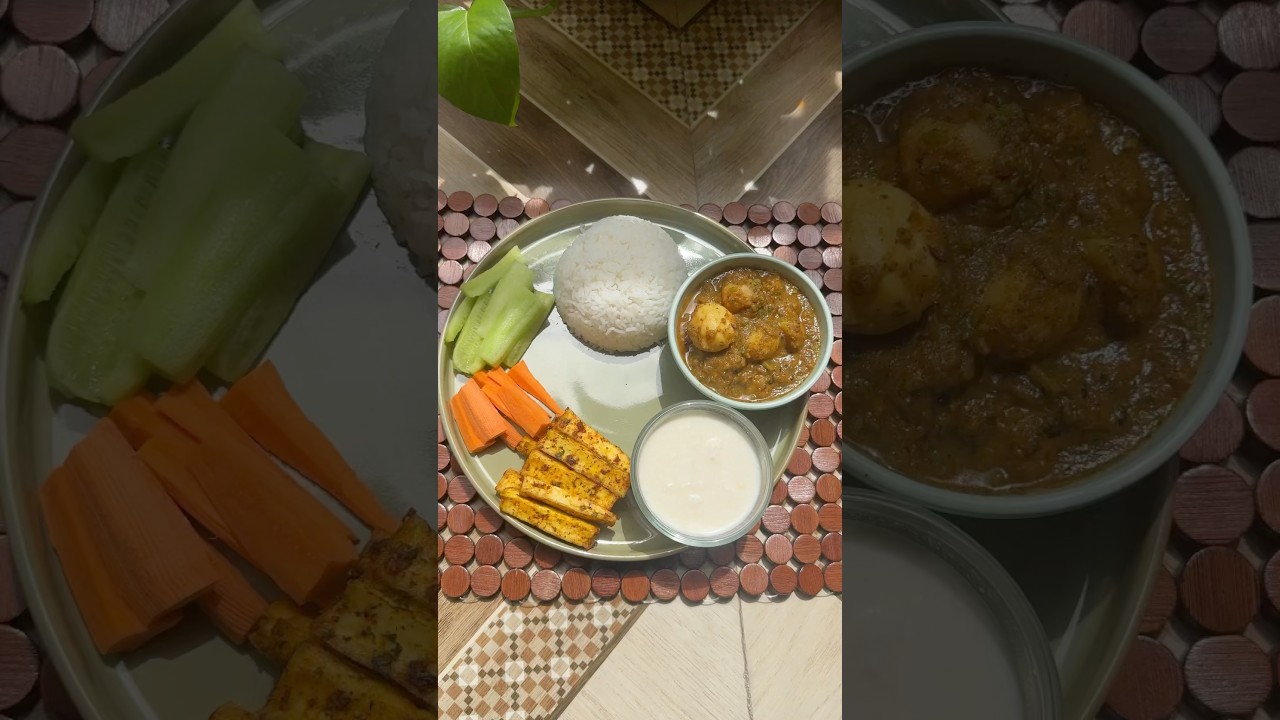 Made Dum Aloo for my Monday Lunch #viral#trending#dumaloo#lunch#lunchbox#shorts#fyp#ashortaday Made Dum Aloo for my Monday Lunch #viral#trending#dumaloo#lunch#lunchbox#shorts#fyp#ashortaday