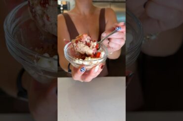 Healthy Strawberry Shortcake Cookie Dough #recipe #healthyrecipes