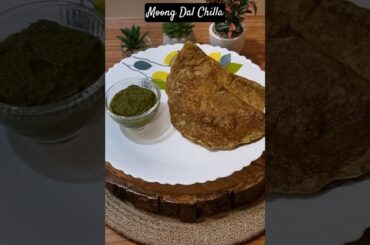 Protein-Rich Moong Dal Chilla | Quick, Easy and Healthy Recipe #shorts #moongdalchillarecipe #food