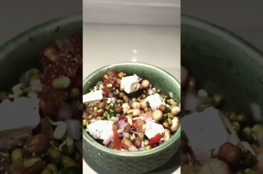 Protein salad #salad #workout #protein #healthyfood #fitness #gym  #preworkoutmeal #shorts