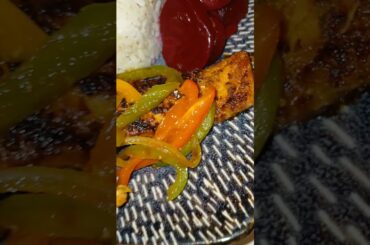 Salmon with white rice & veggies|Easy Meal #healthy #food #foodie #recipe #cooking