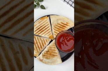 Quick and easy snack #snacks #viral #trending #shorts #snack #recipe