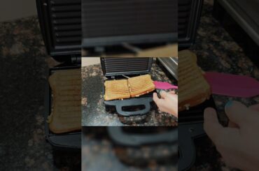How to use Prestige sandwich maker #sandwich #shorts #trendingshorts #viralvideo #ytshorts