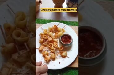 Chrispy potato mini flower #shorts #youtubeshorts #breakfast #snacks #potato