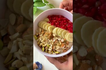 Weight Loss Oats Recipe | Quick & Healthy Breakfast in 5 Min #weightloss #shorts #viral #oatsrecipe