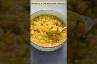 Super Tasty Masala Oats for Weight Loss. Healthy Vegetable Masala Oats Tasty & Tangy #shorts #recipe