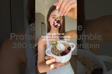 Single-Serve Protein Berry Crumble #proteindessert #healthydessert #singleserve