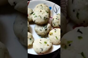 Rava Snacks Recipe | Kids Healthy Snacks#ytshorts #shorts #pujamahto05