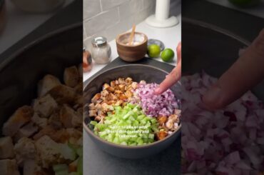 HIGH PROTEIN CHIPOTLE CHICKEN SALAD