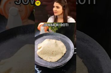 Anushka Sharmaa's Favourite  JOWAR ROTI#jowarkiroti #milletroti #shorts #recipe