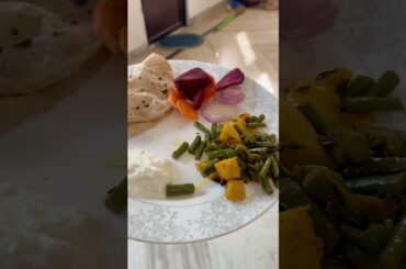 Simple lunch ideas, easy healthy tasty. Juggling life- work from home. #wfh #office #lunch #healthy