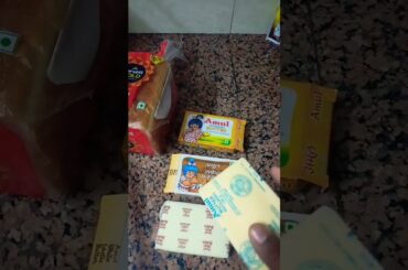 Amul Butter with harvest bread