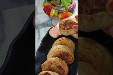 "Healthy Veg-loaded Coin Paratha/ for kids lunch or snacks!  #CoinParatha #KidsSnacks #HajjusCooking