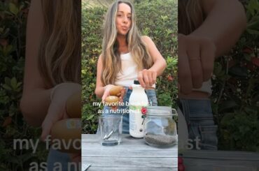 My favoriteeee breakfast as a nutritionist!! #guthealth #bloodsugarbalance #healthybreakfast #short