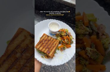 High protein Paneer cheese sandwich #sauteedvegetables #cheesesandwich #paneer #brunch #paramathma