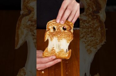 The NEW way to cut a sandwich