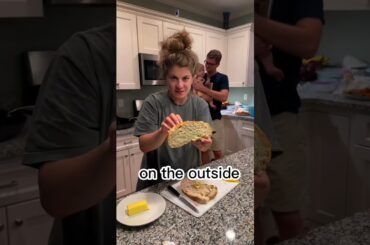 #husbandwife #couples #momanddad #dinnerideas  #funny #dadlifematters #eggrecipes