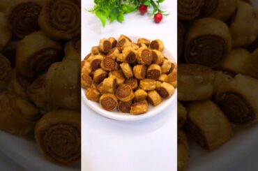 Bakarwadi recipe l Bhakarwadi recipe l Indian snacks recipe #shorts