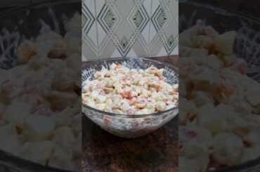 Easy& Healthy salad recipe #vegetables #chickpeas #salad #breakfast #dinner #shorts  #youtubeviral