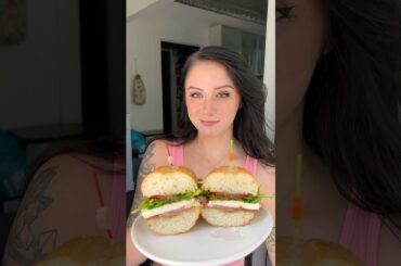 Do you like hot honey? #cooking #easyrecipe #sandwich