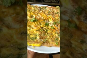 Egg omelette Paratha | Easy breakfast recipe #shorts #egg #chapati #eggparatha #recipe