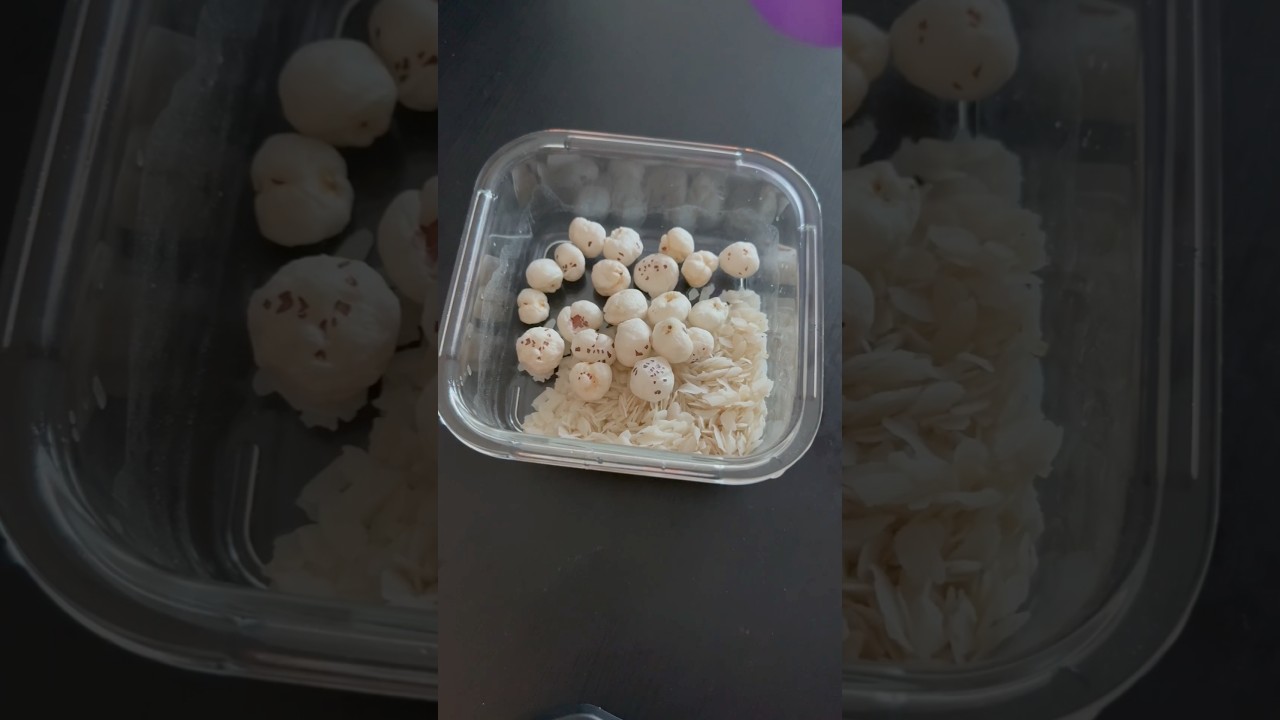 High Protein Makhana Poha Sooji Uthappam | Healthy Lunch Box Recipe for Kids High Protein Makhana Poha Sooji Uthappam | Healthy Lunch Box Recipe for Kids