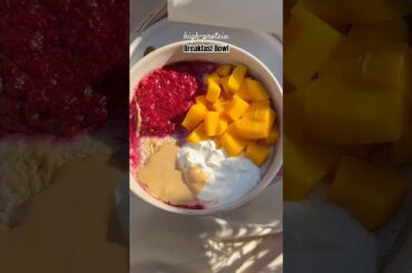 High-protein Breakfast Bowl #healthy #breakfastrecipes  #breakfastbowl #easy #easytomake #easyrecipe